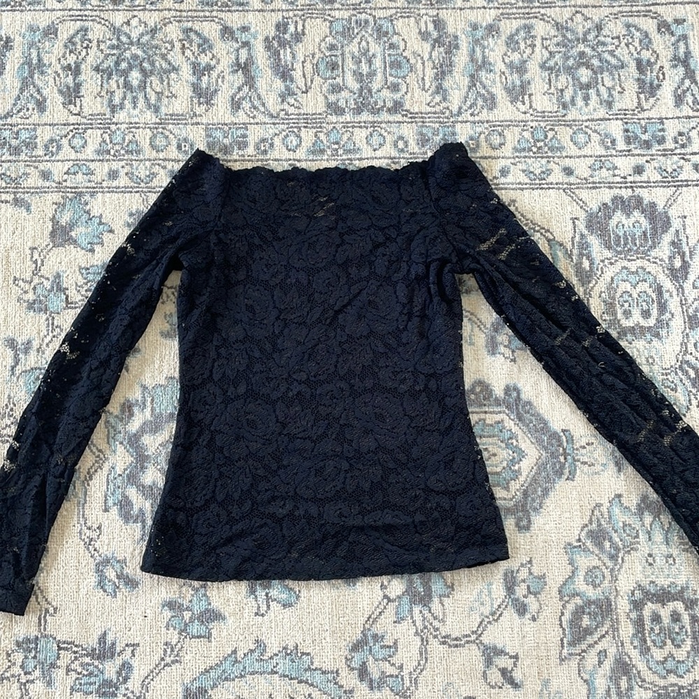 Karen Kane stretch lace off the shoulder top
